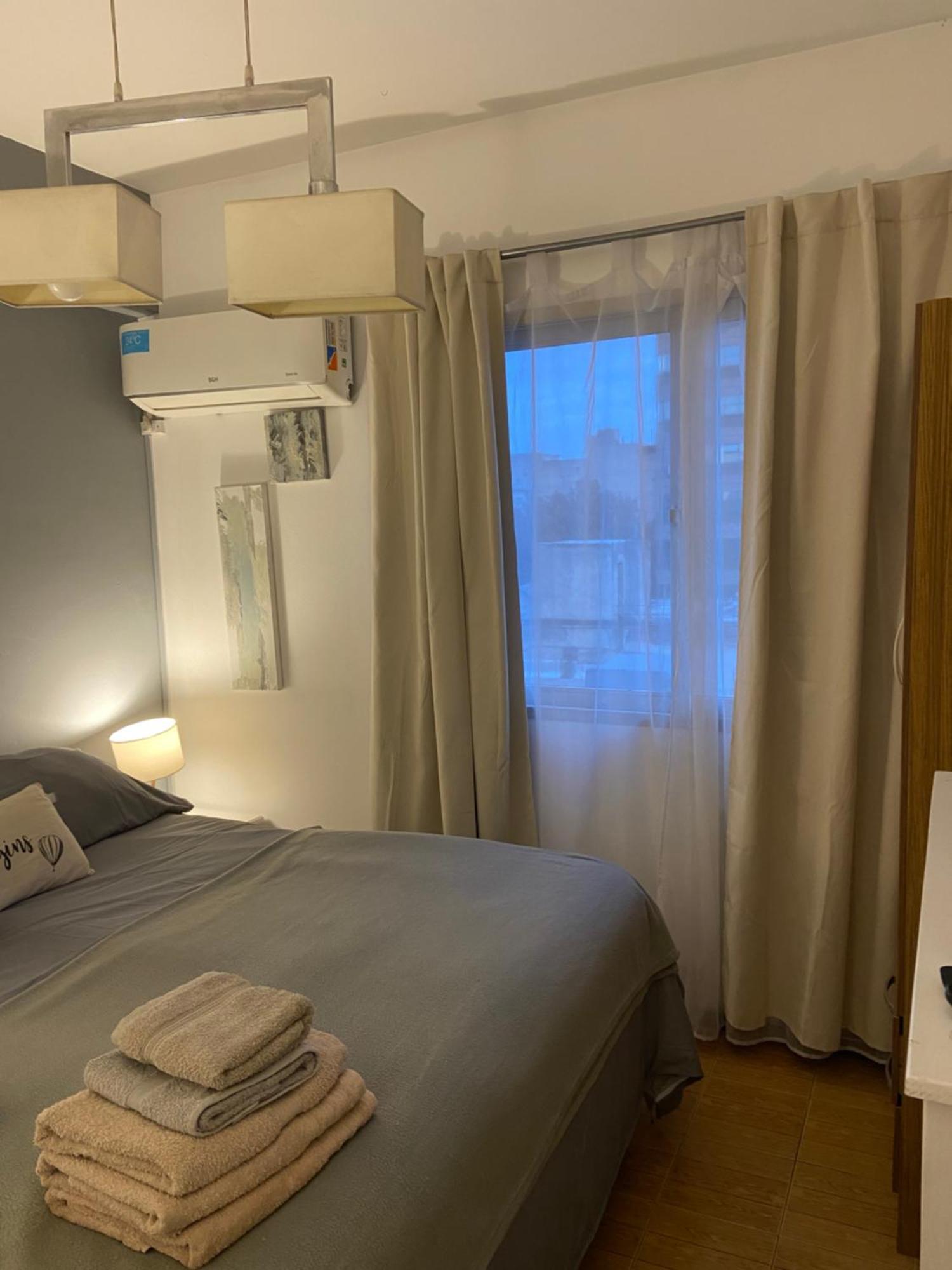 Apartamento Mendoza Pasaje San Martin microcentro y Alem deluxe Exterior foto